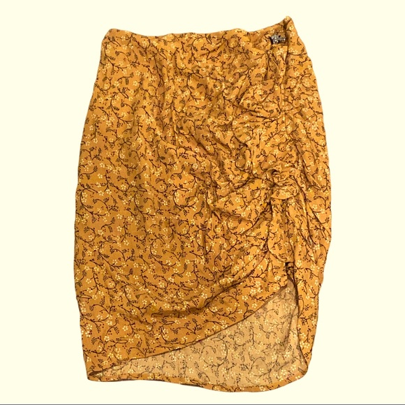 NWT Veronica Beard Spencer Ruched Zipper Skirt - Picture 3 of 7